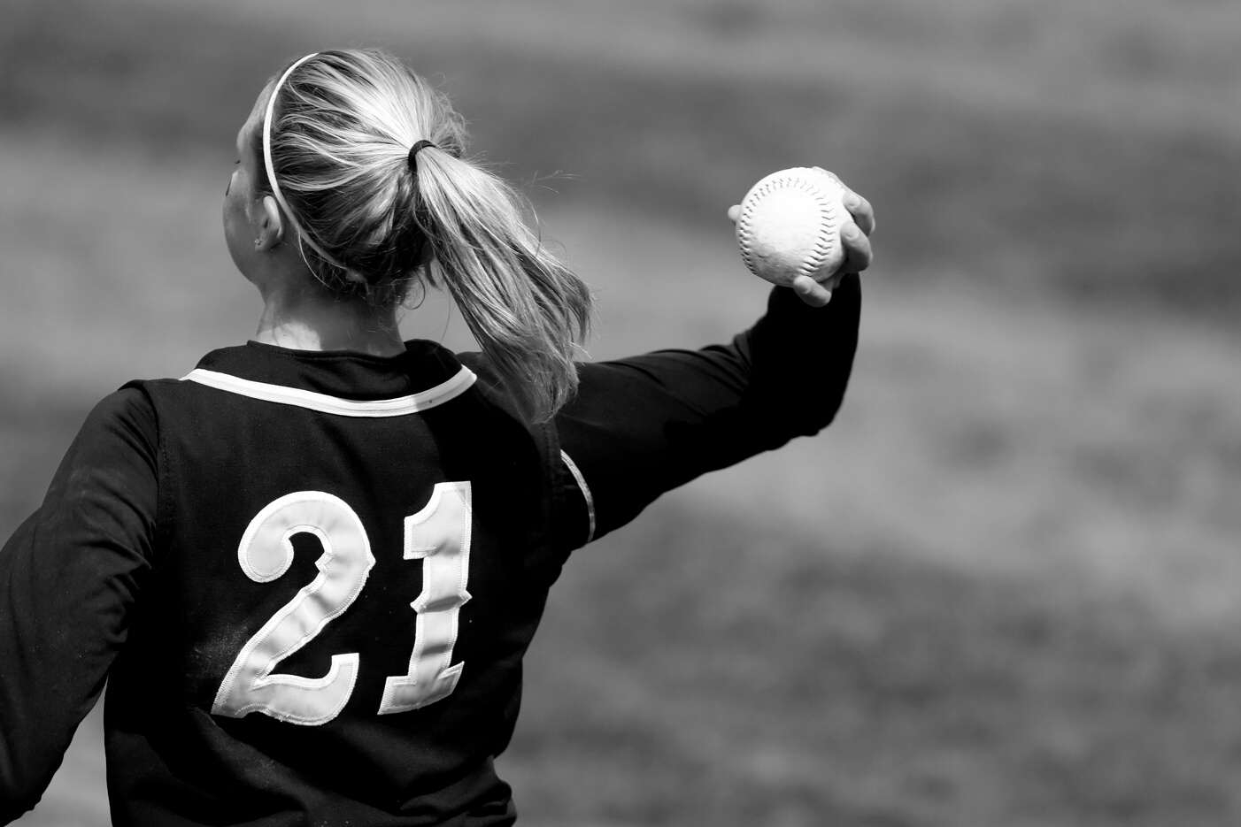 Softball Throw
